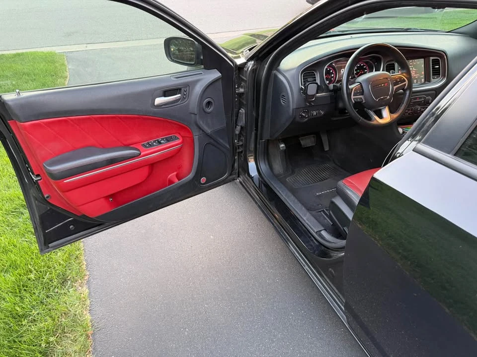 2015 Dodge Charger 7th Gen - Image 10 of 20