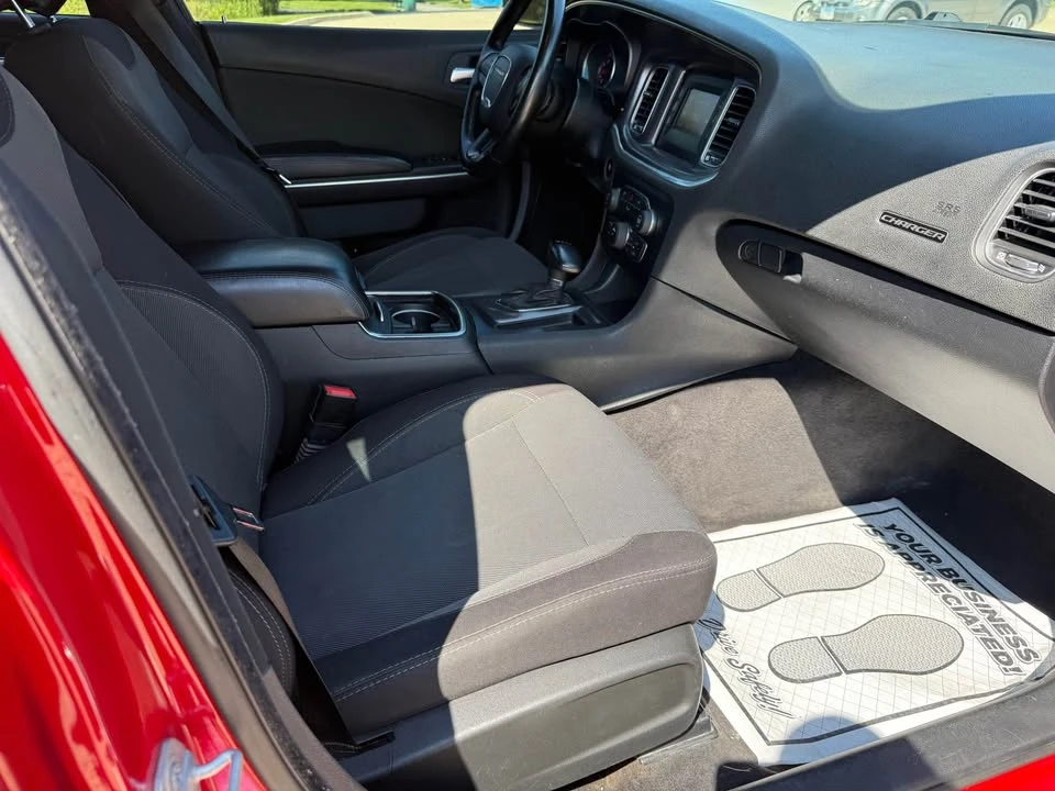 2015 Dodge Charger 7th Gen - Image 14 of 20
