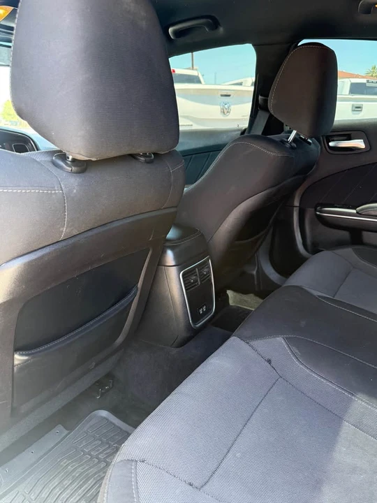 2015 Dodge Charger 7th Gen - Image 12 of 14