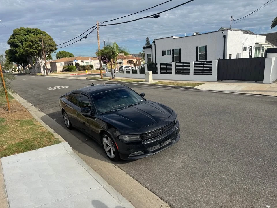 2015 Dodge Charger 7th Gen - Image 2 of 7