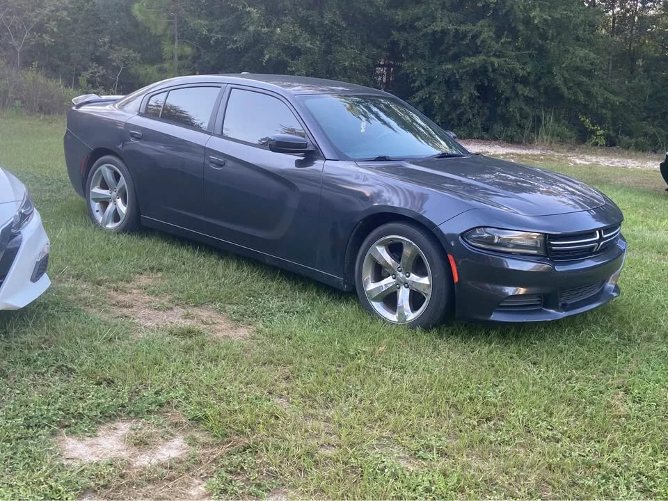 2015 Dodge Charger 7th Gen - Image 2 of 5