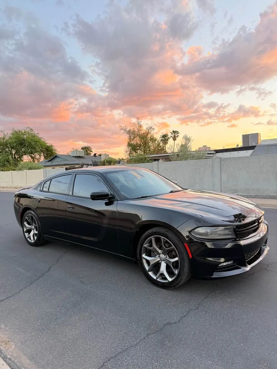 2015 Dodge Charger 7th Gen - Image 2 of 8
