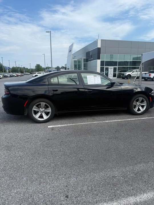 2015 Dodge Charger 7th Gen - Image 4 of 7