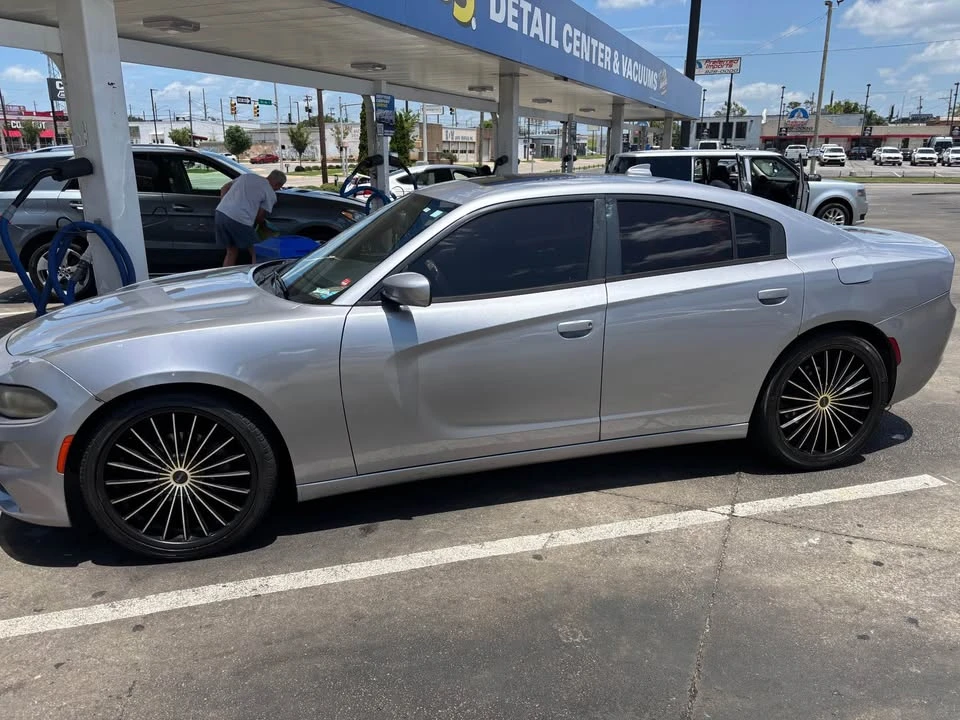 2015 Dodge Charger 7th Gen - Image 3 of 7