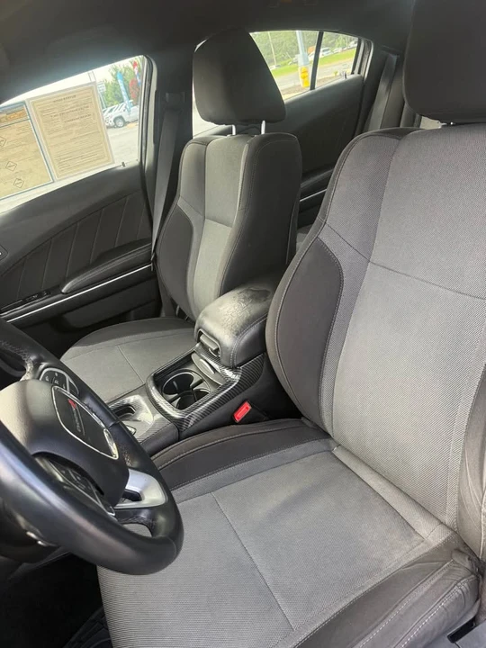 2015 Dodge Charger 7th Gen - Image 6 of 7