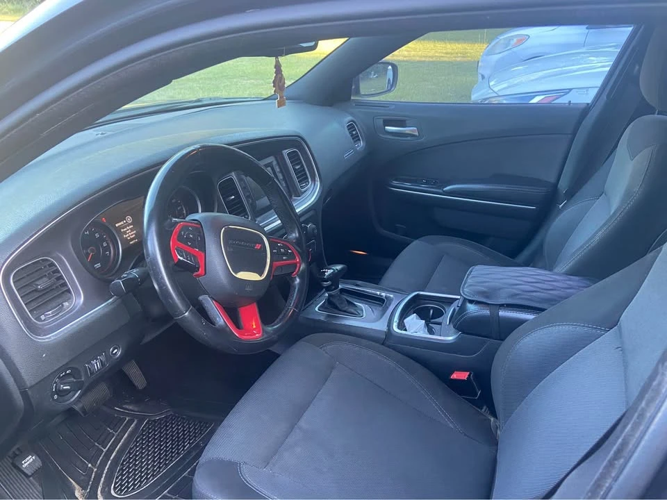 2015 Dodge Charger 7th Gen - Image 4 of 5
