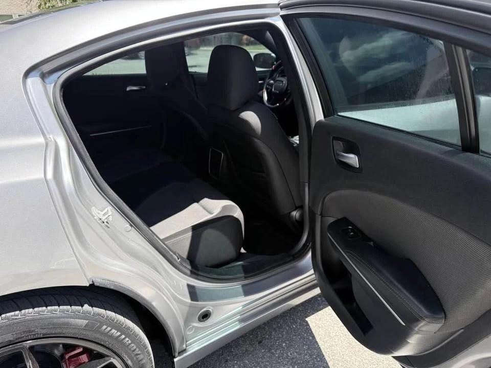 2015 Dodge Charger 7th Gen - Image 12 of 14