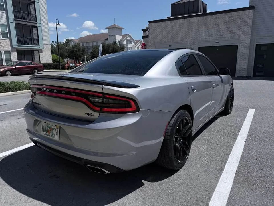 2015 Dodge Charger 7th Gen - Image 4 of 14