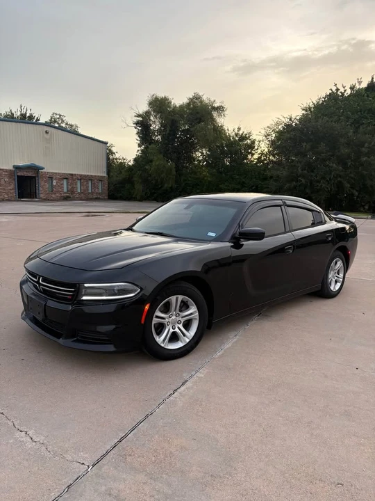 2015 Dodge Charger 7th Gen - Image 2 of 18
