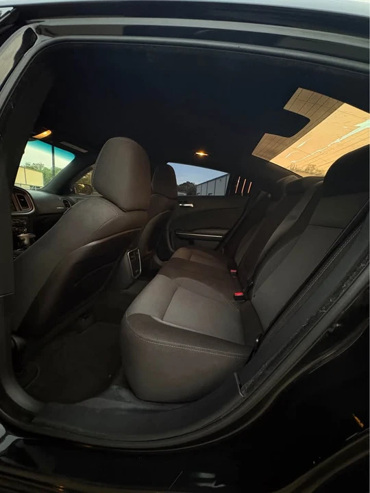 2015 Dodge Charger 7th Gen - Image 14 of 18