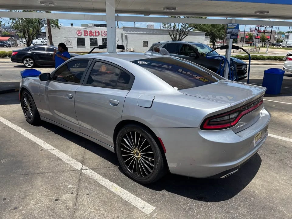 2015 Dodge Charger 7th Gen - Image 6 of 7