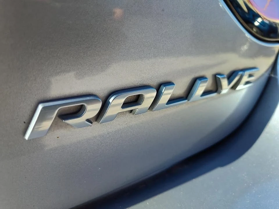 2015 Dodge Charger 7th Gen - Image 13 of 20