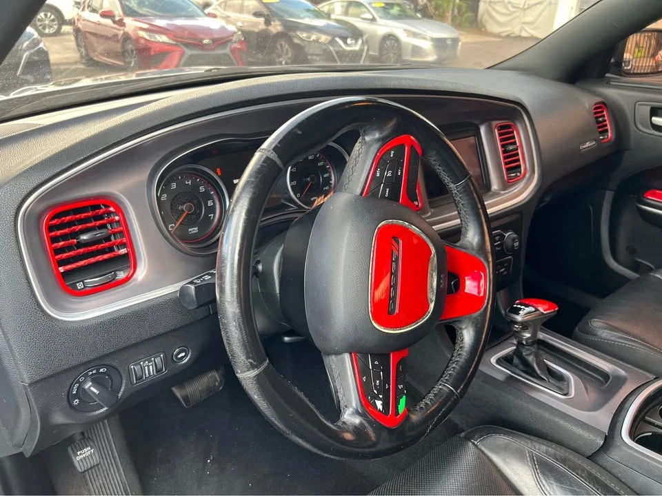 2015 Dodge Charger 7th Gen - Image 6 of 11