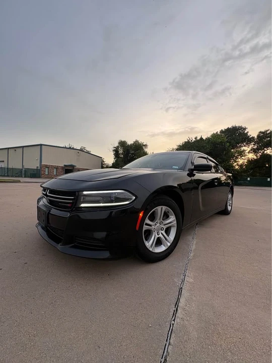 2015 Dodge Charger 7th Gen - Image 17 of 18