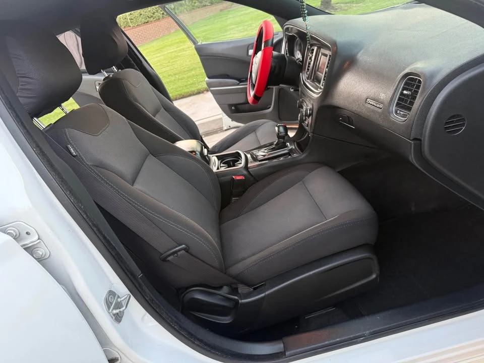 2015 Dodge Charger 7th Gen - Image 20 of 20