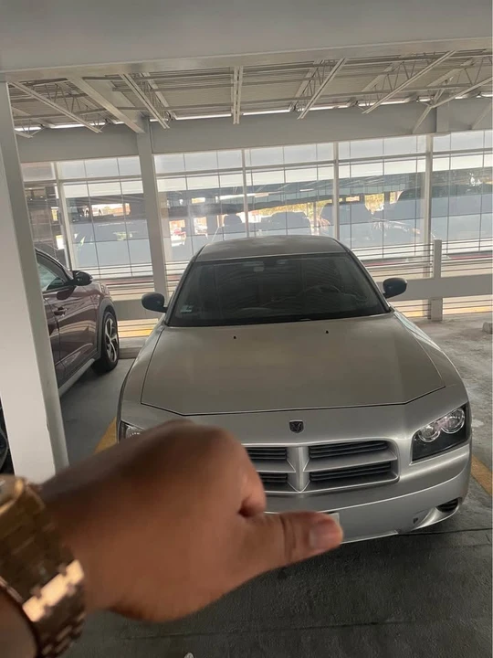 2015 Dodge Charger 7th Gen - Image 3 of 8
