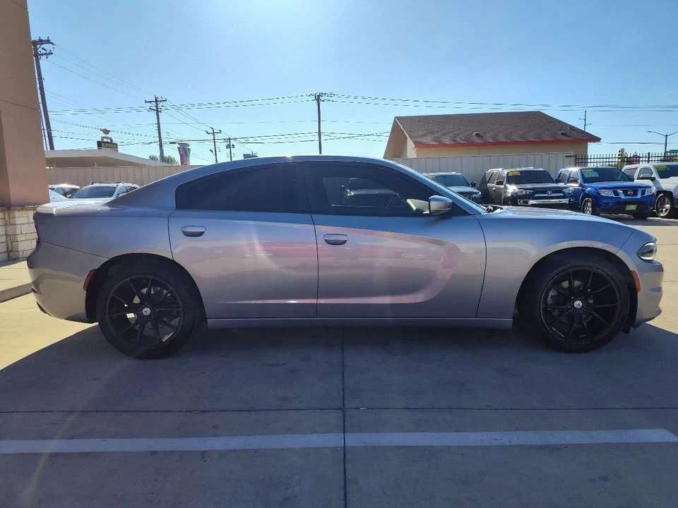 2015 Dodge Charger 7th Gen - Image 3 of 20