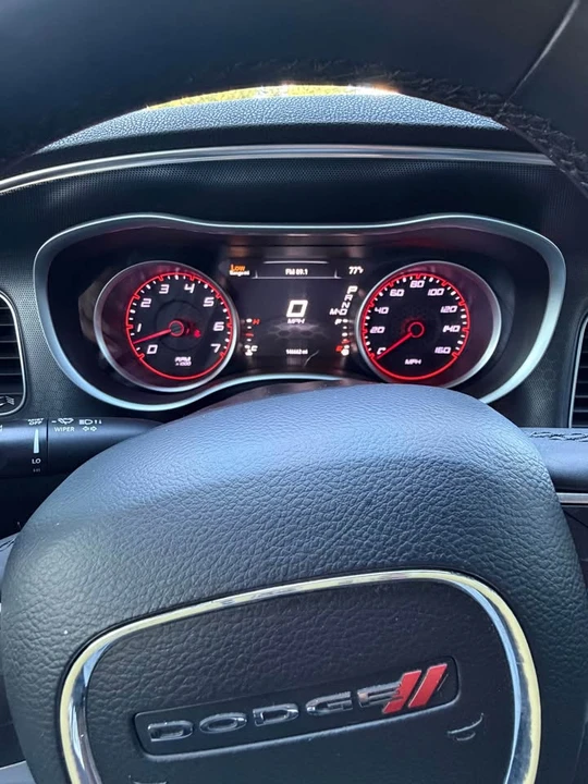 2015 Dodge Charger 7th Gen - Image 11 of 18