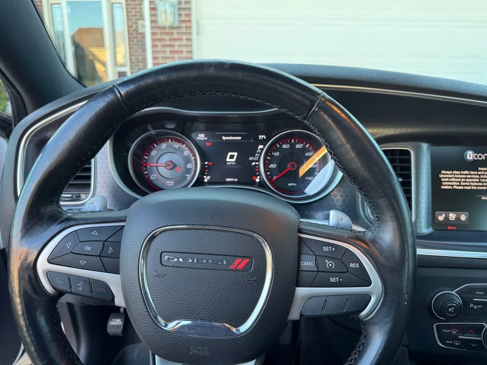 2015 Dodge Charger 7th Gen - Image 4 of 7