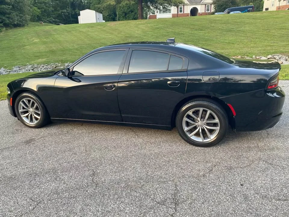 2015 Dodge Charger 7th Gen - Image 2 of 14