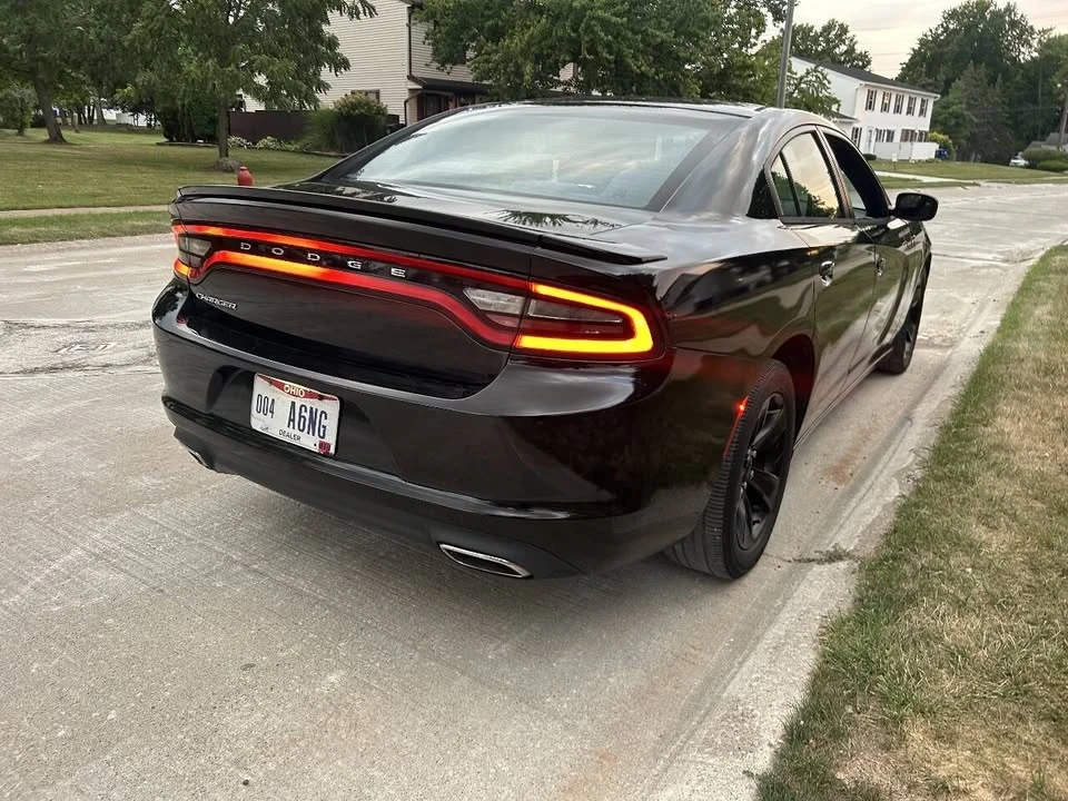 2015 Dodge Charger 7th Gen - Image 5 of 12