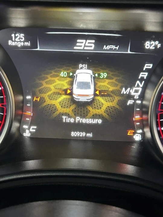 2015 Dodge Charger 7th Gen - Image 12 of 12