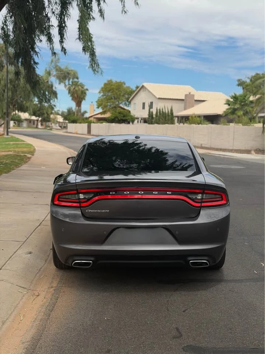 2015 Dodge Charger 7th Gen - Image 5 of 17