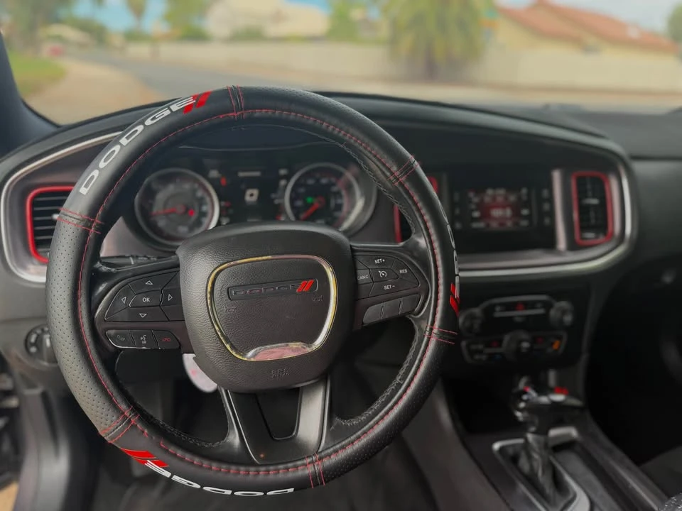 2015 Dodge Charger 7th Gen - Image 13 of 17