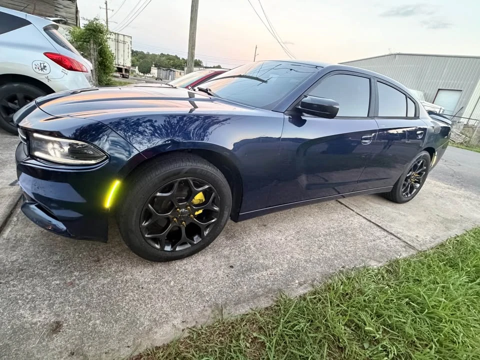 2015 Dodge Charger 7th Gen - Image 2 of 11