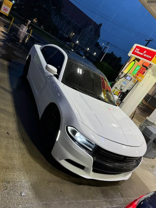 2015 Dodge Charger 7th Gen - Image 4 of 9