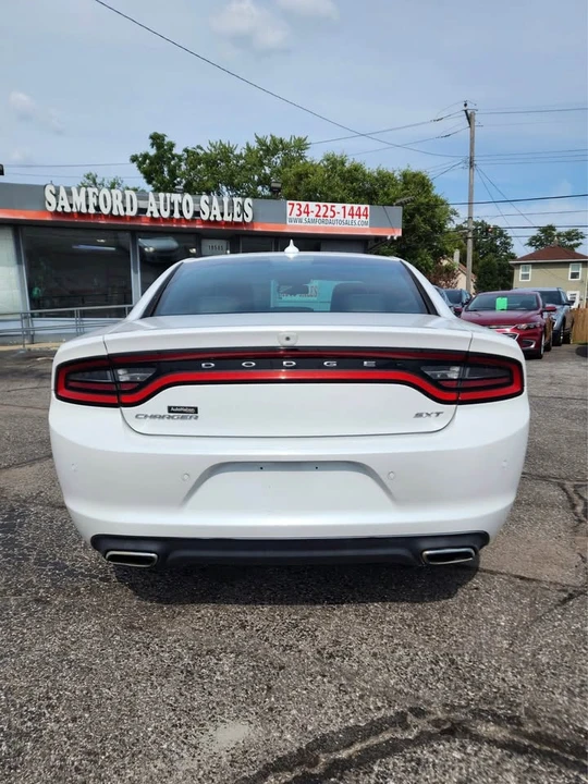 2015 Dodge Charger 7th Gen - Image 12 of 20