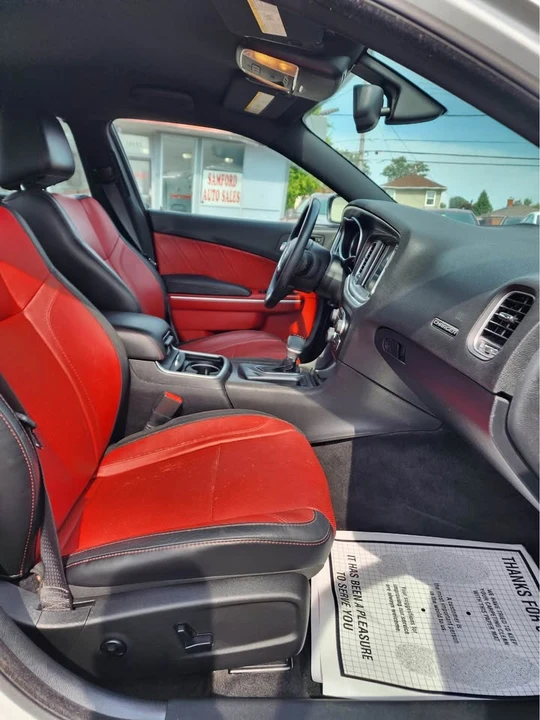 2015 Dodge Charger 7th Gen - Image 19 of 20