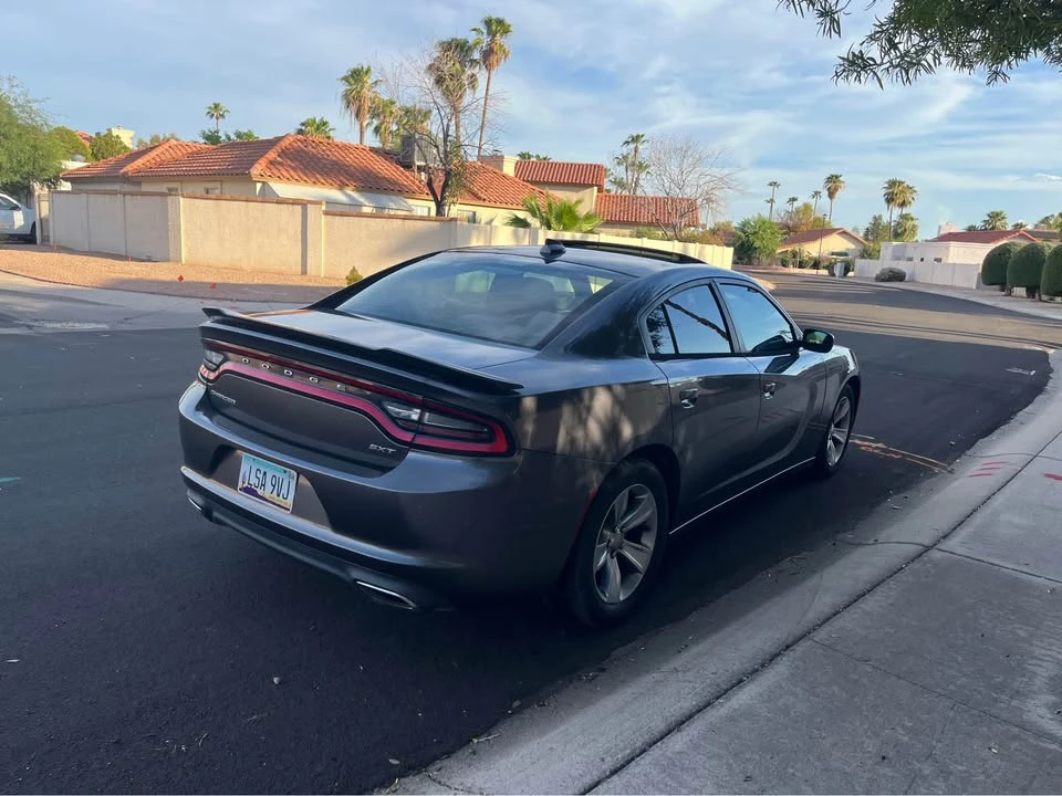 2015 Dodge Charger 7th Gen - Image 4 of 11