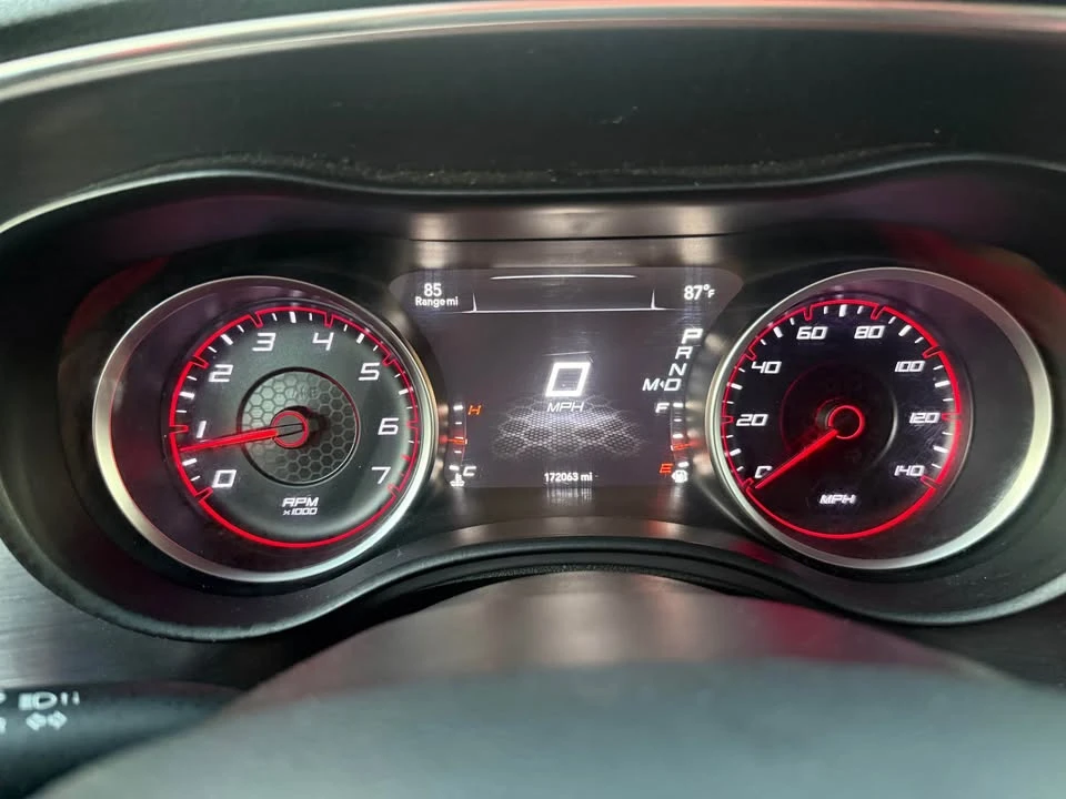 2015 Dodge Charger 7th Gen - Image 14 of 20