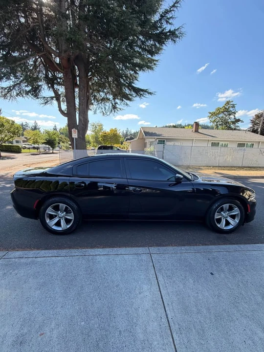 2015 Dodge Charger 7th Gen - Image 5 of 18
