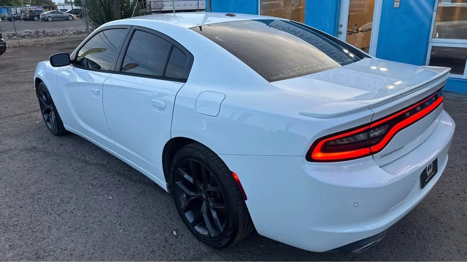 2015 Dodge Charger 7th Gen - Image 4 of 9
