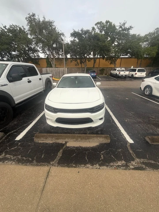 2015 Dodge Charger 7th Gen - Image 3 of 5