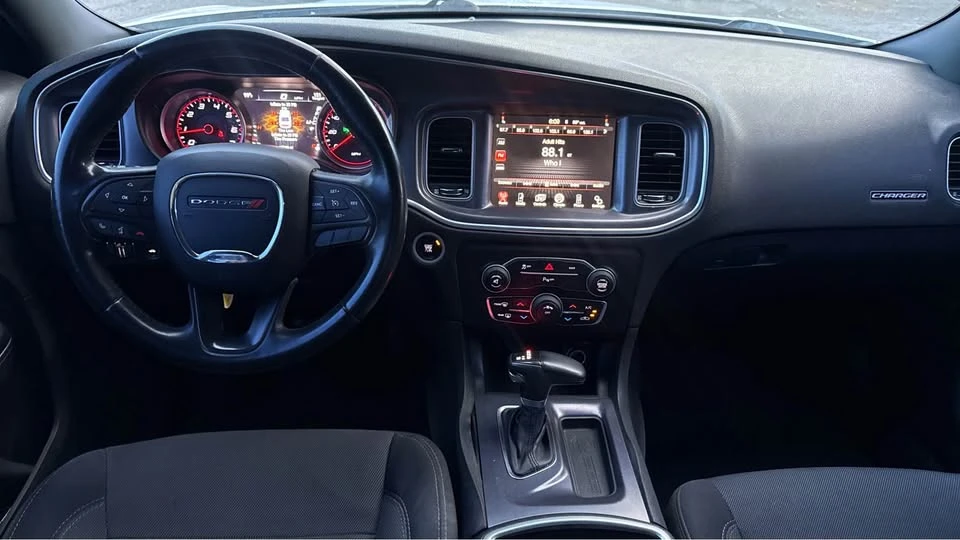 2015 Dodge Charger 7th Gen - Image 6 of 9