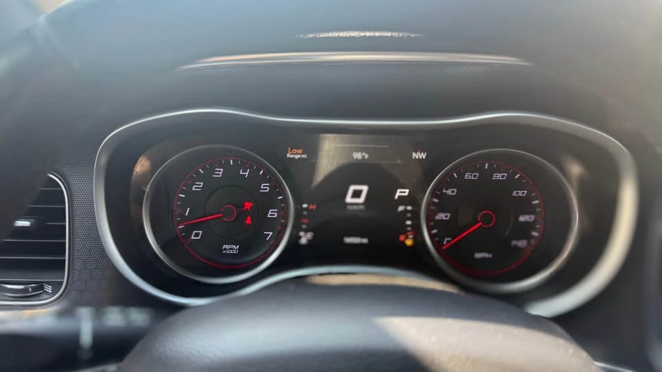 2015 Dodge Charger 7th Gen - Image 8 of 15