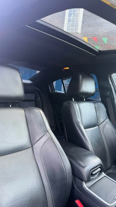 2015 Dodge Charger 7th Gen - Image 11 of 15