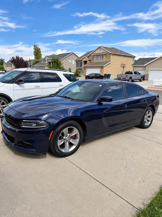 2015 Dodge Charger 7th Gen - Image 2 of 7