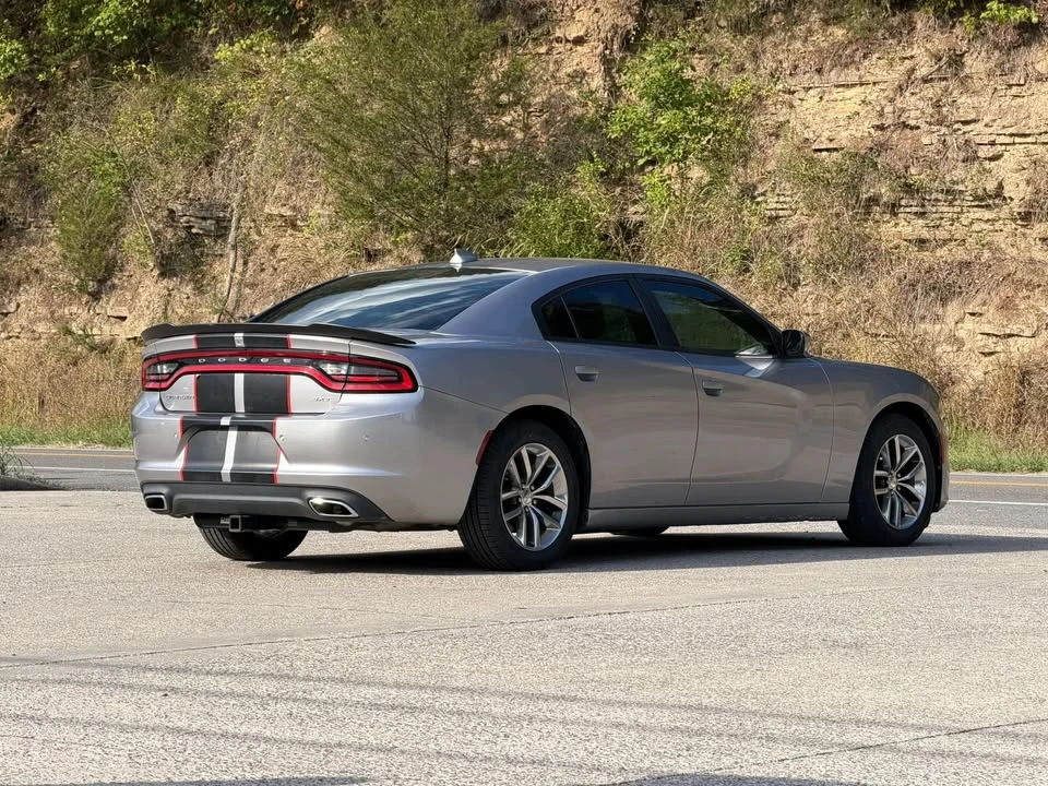 2015 Dodge Charger 7th Gen - Image 4 of 19