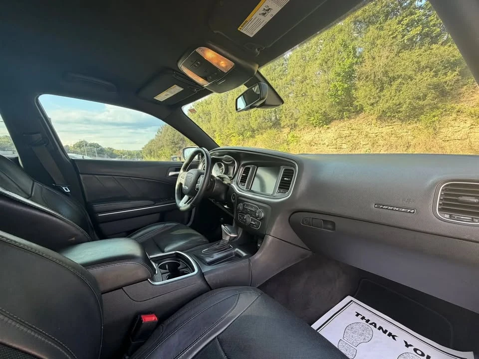 2015 Dodge Charger 7th Gen - Image 13 of 19