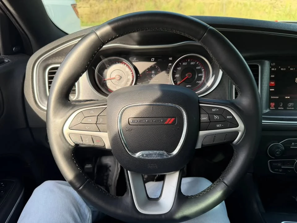2015 Dodge Charger 7th Gen - Image 14 of 19