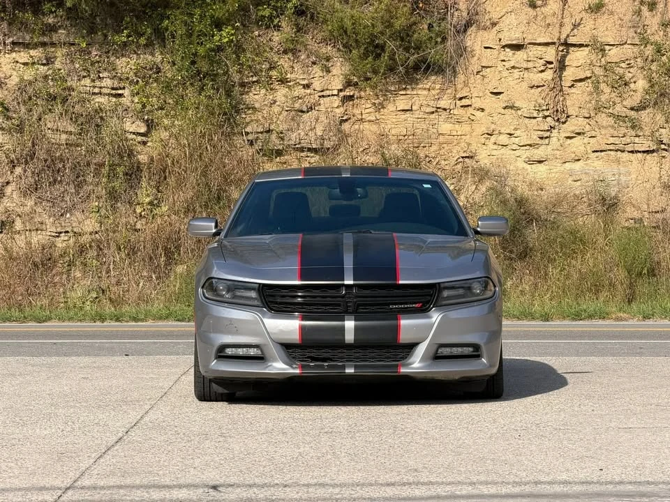 2015 Dodge Charger 7th Gen - Image 2 of 19