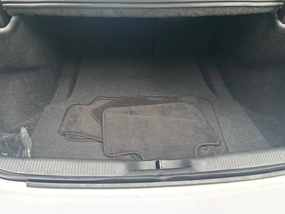 2015 Dodge Charger 7th Gen - Image 6 of 8