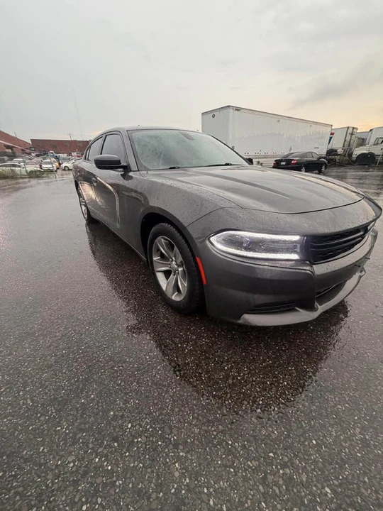 2015 Dodge Charger 7th Gen - Image 3 of 14