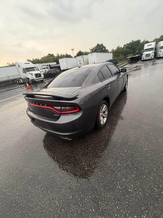 2015 Dodge Charger 7th Gen - Image 12 of 14