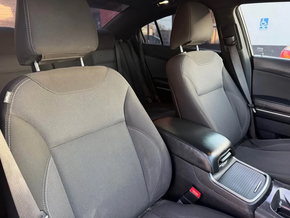 2015 Dodge Charger 7th Gen - Image 13 of 15