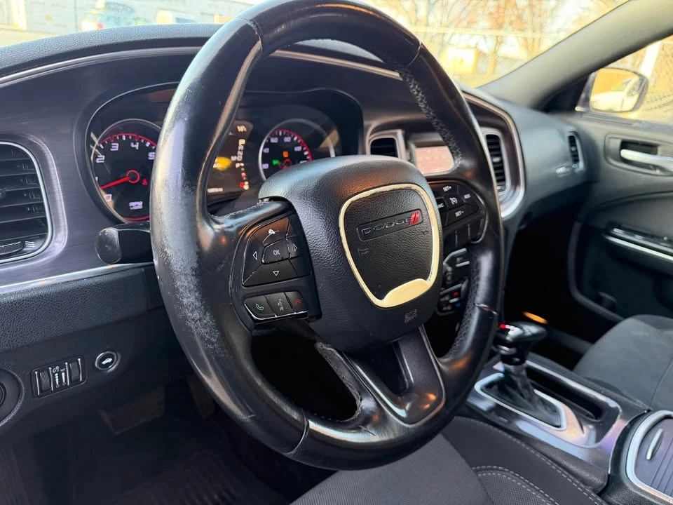 2015 Dodge Charger 7th Gen - Image 9 of 15